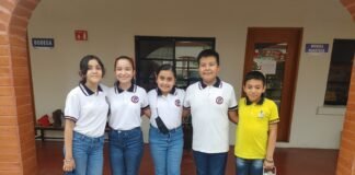 COLEGIO LAS AMÉRICAS Y FROEBEL PASAN AL ESTATAL EN AJEDREZ