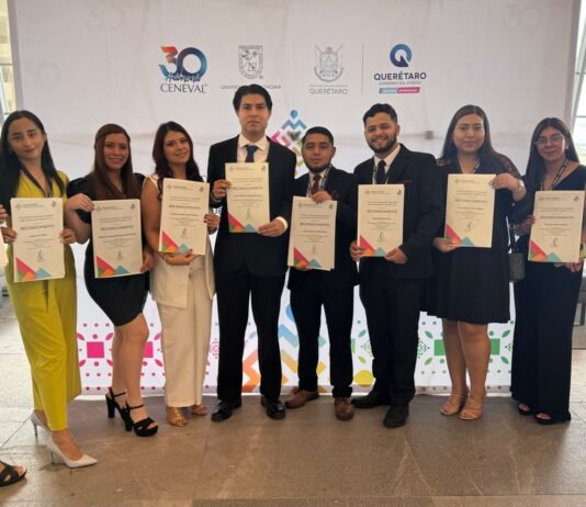 Reciben 17 médicos egresados de la UAT el Premio CENEVAL de Excelencia
