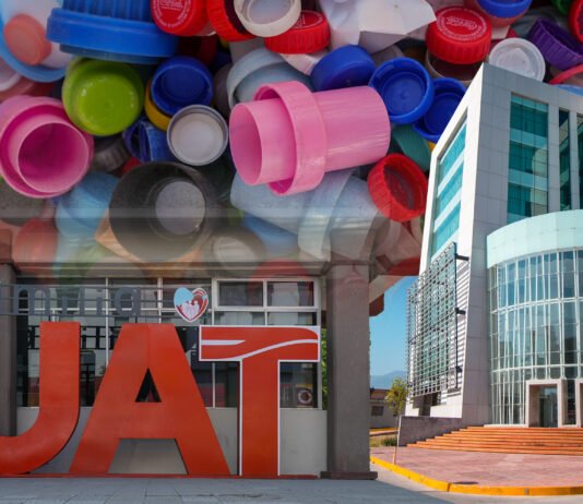 Invita la UAT a donar taparroscas en apoyo a la lucha contra el cáncer
