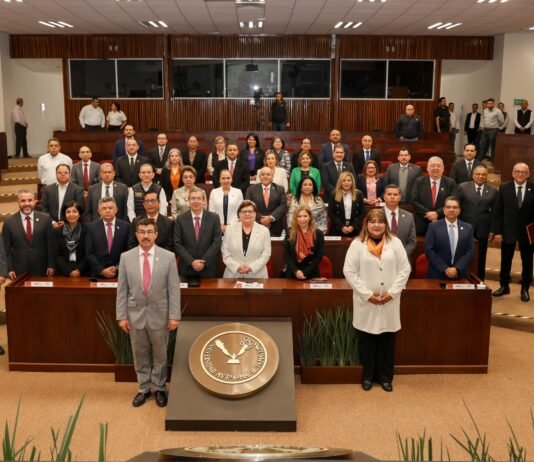 Refuerza la UAT estrategias para la formación integral del estudiante