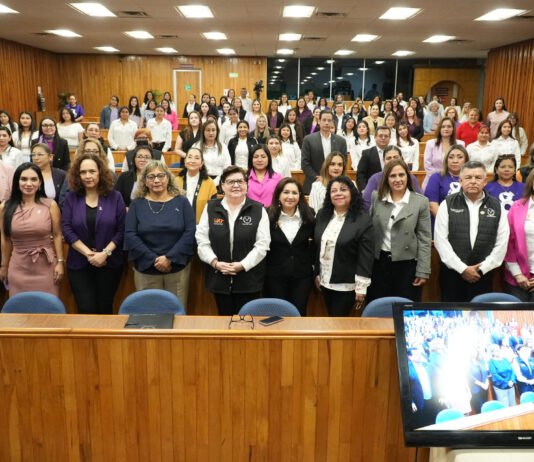 Impulsa la UAT el crecimiento y logros de sus investigadoras