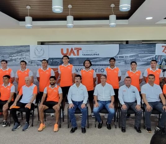 Rector de la UAT presenta oficialmente al equipo Correcaminos para el Torneo Apertura 2025 de la Liga de Expansión