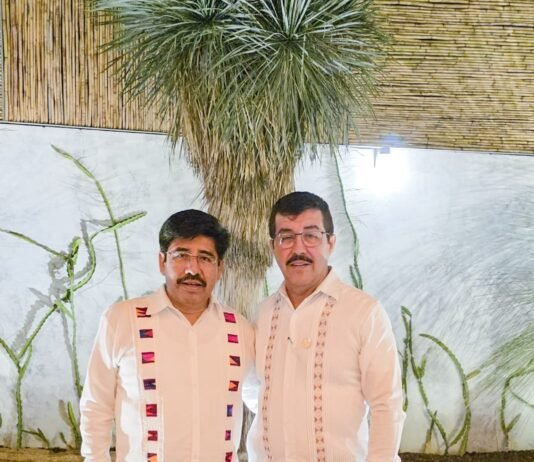 Participa rector de la UAT en reunión nacional con el jurista Hugo Aguilar