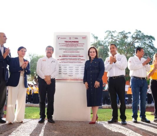 La UAT y gobierno de Nuevo Laredo entregan obras a universitarios