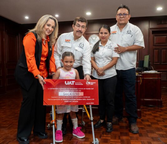 Familia UAT entrega donativo en apoyo a la salud de la pequeña Natalia