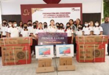 Premia Patty Chío talento de estudiantes y escuelas