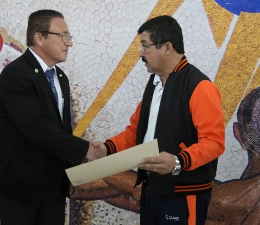 Recibe rector de la UAT reconocimiento de la Federación Mexicana de Judo
