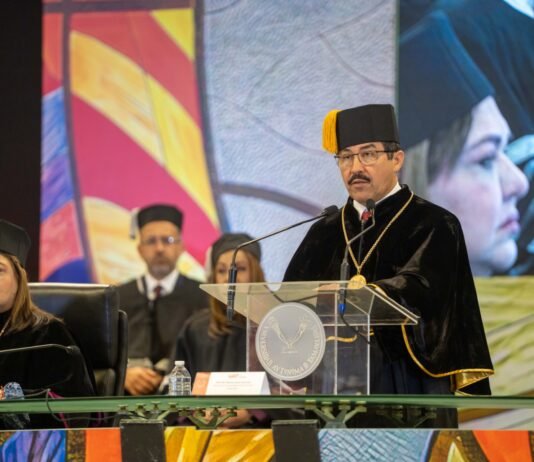 Reconoce la UAT a universitarios por su excelencia y humanismo