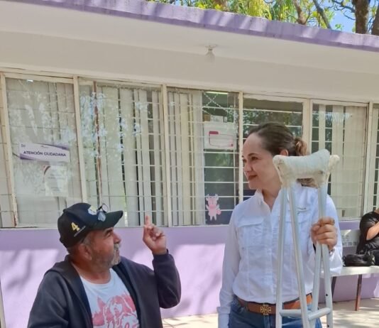 Gobierno municipal y DIF El Mante apoyan con aparatos funcionales