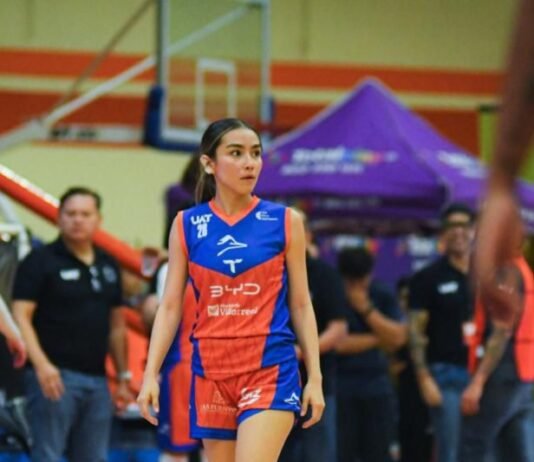 Estudiante de la UAT debuta con el Correbasket Femenil y hace historia