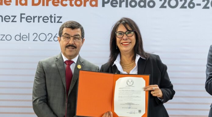 Dra. Laura Jiménez Ferretiz rinde protesta como directora de la FCAT-UAT