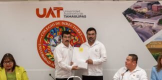 Reconoce rector la excelencia académica de egresados UAT en el EGEL