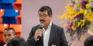 Rector de la UAT reconoce a las madres universitarias y tamaulipecas