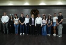 Envía UAT segunda generación de alumnos al programa intercultural de Disney
