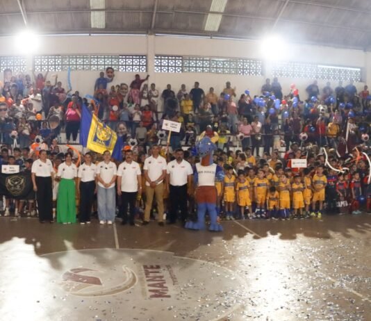 Inaugura Dámaso Anaya encuentros deportivos en El Mante
