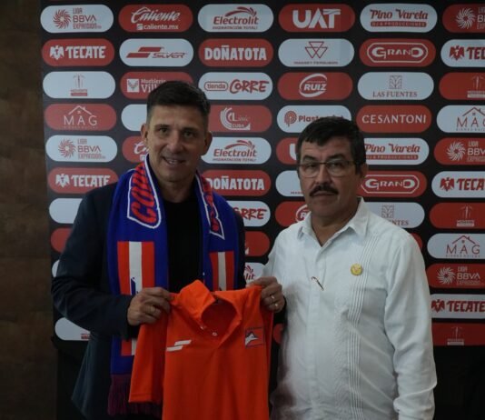 Presentan a Gabriel “El místico” Pereyra como nuevo D. T. del Correcaminos