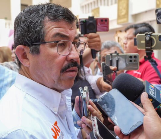 Implementa UAT drones para frenar avance del gusano barrenador en Tamaulipas