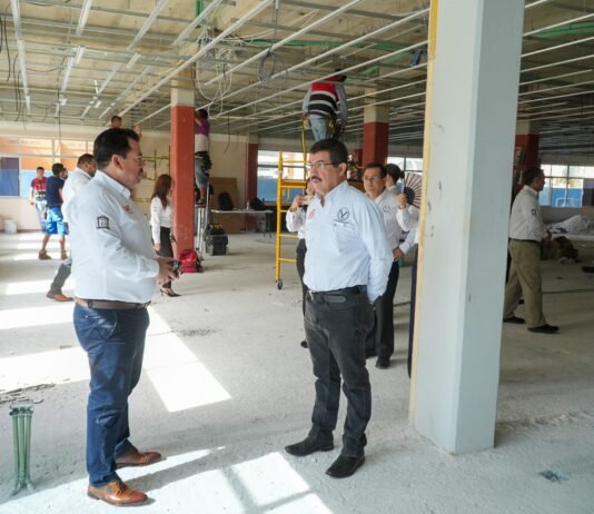 Rector de la UAT supervisa avances de obras de remodelación en la Facultad de Derecho Victoria