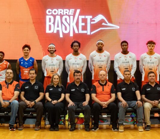 Rector Dámaso Anaya encabeza presentación oficial del Corre Basket UAT para la temporada 2026 de la LNBP