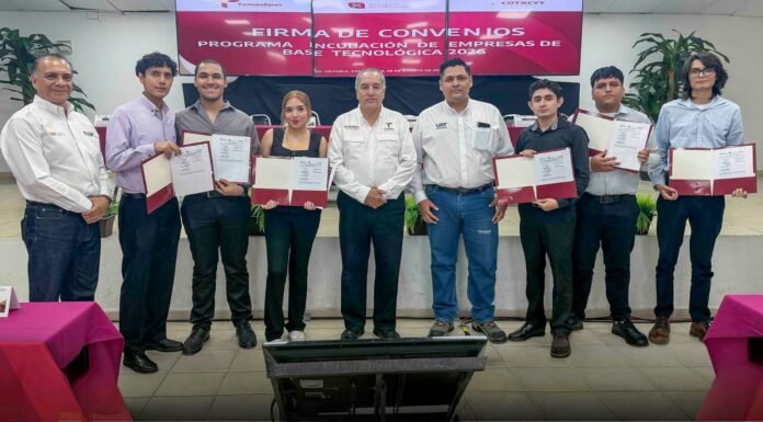 Becan a estudiantes de la UAT para el desarrollo de proyectos de base tecnológica