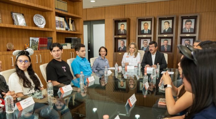 Afianza UAT movilidad internacional de estudiantes en el programa Disney 2026