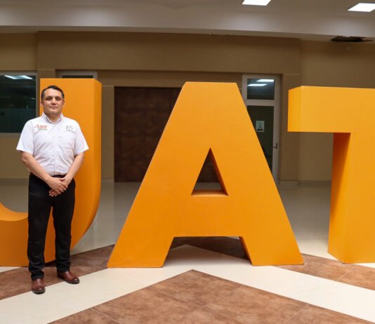 Otorgan Premio Estatal de Innovación al Dr. Edgardo Jonathan Suárez, destacado investigador de la UAT