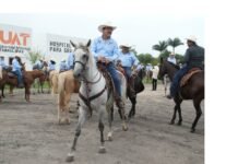 Fortalece rector de la UAT la unidad y las tradiciones en la FMVZ