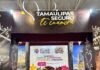 Disfrutan niñas y niños aventuras en el stand de la Secretaría de Turismo